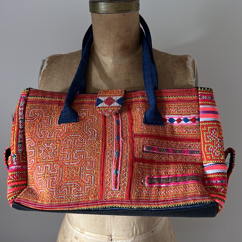 Kilim Moroccan Boho Aztec woven carpet rug bag